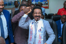 Assemblée Nationale : Christophe Mboso pressenti favori dans la course au perchoir !